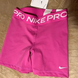 Nike Pro shorts size M